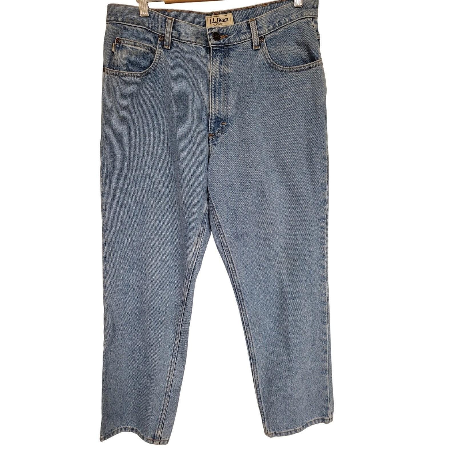 Ll Bean Classic Fit Women Jeans Size 34x28 Light Wash Denim Cotton Casual Pants